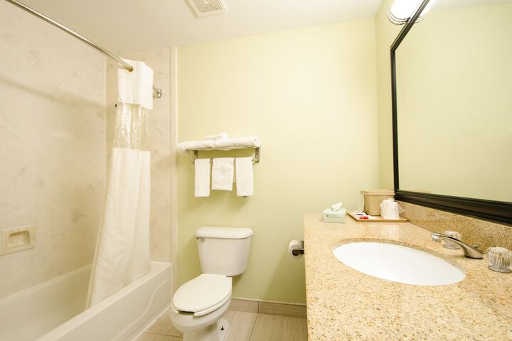 Room 5 of 20