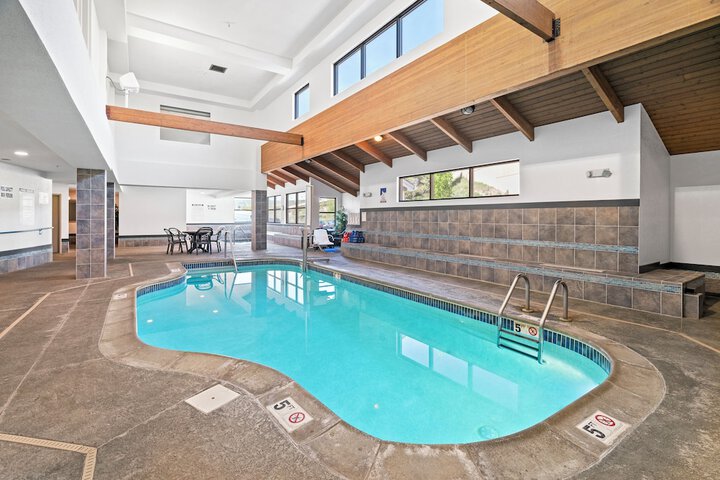 Pool 7 of 63
