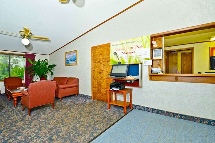 Hotel Interior 11 of 28