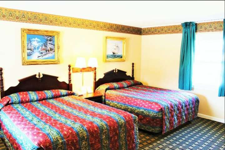 Room 16 of 30