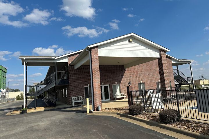 The Magnolia Hotel Searcy