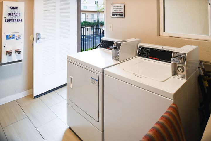 Laundry 14 of 15