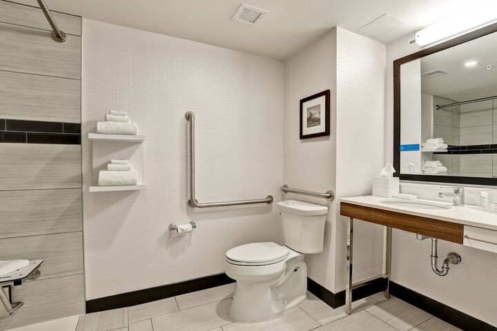 Hampton Inn & Suites Huntsville