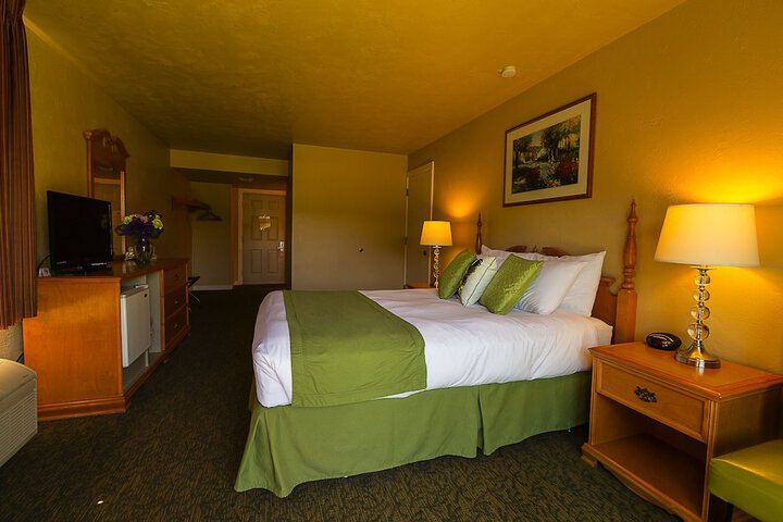 Room 38 of 72