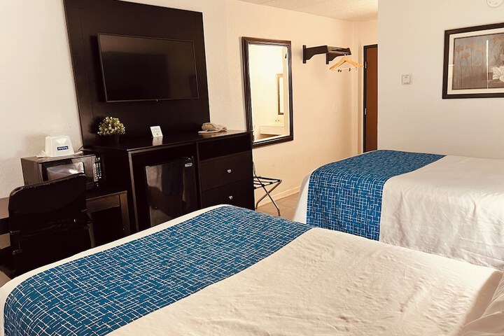 Room 71 of 95