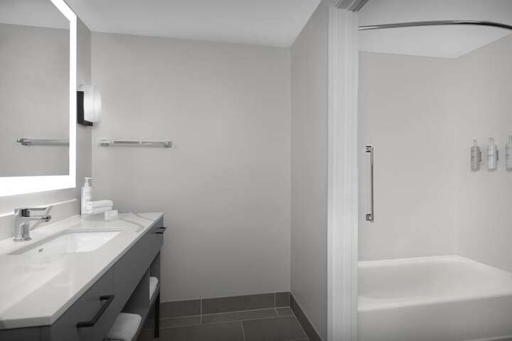 Homewood Suites by Hilton Huntsville-Village of Providence