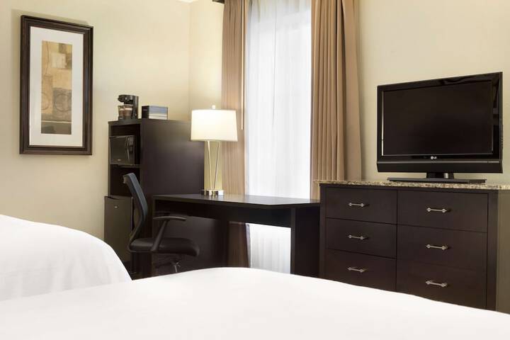 Room 14 of 43
