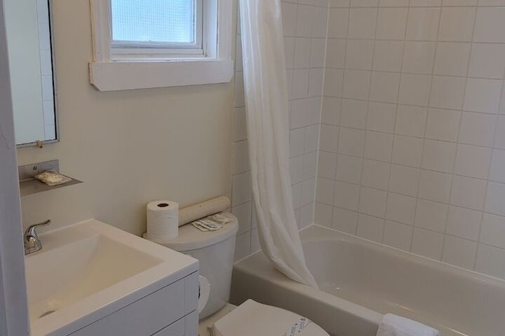 Room 18 of 38