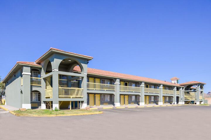 Hotel 2 of 23