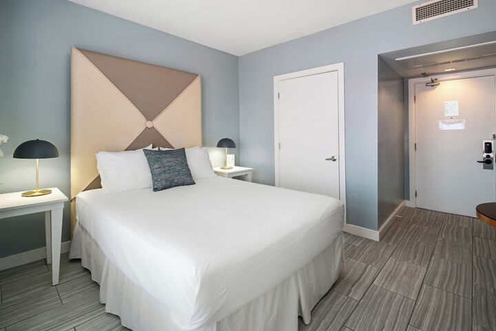 Room 48 of 55