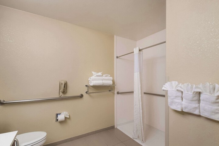 Room 40 of 55