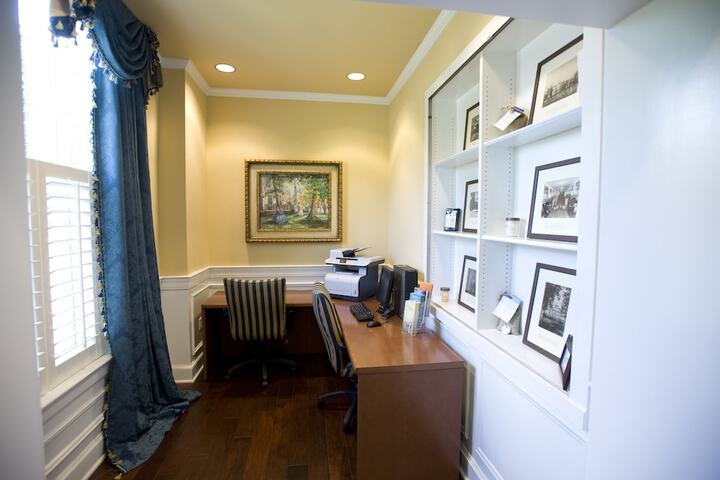 Historic Boone Tavern Hotel and Restaurant