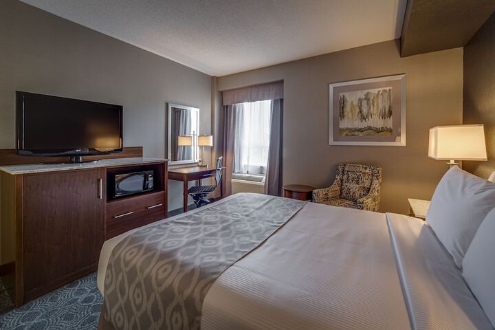 Room 30 of 60