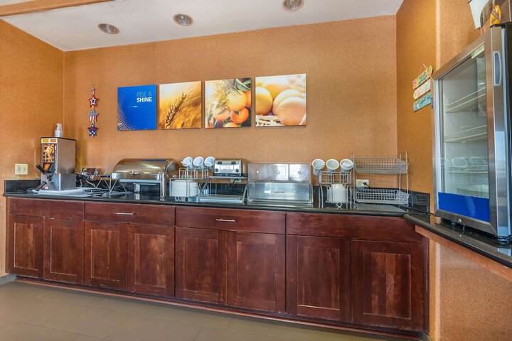 Comfort Suites Gallup East Route 66 and I-40
