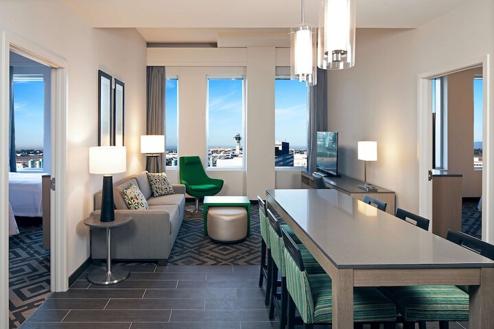 Room 20 of 39