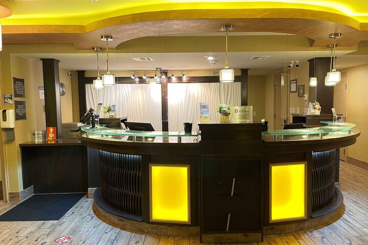 Hotel Interior 2 of 16