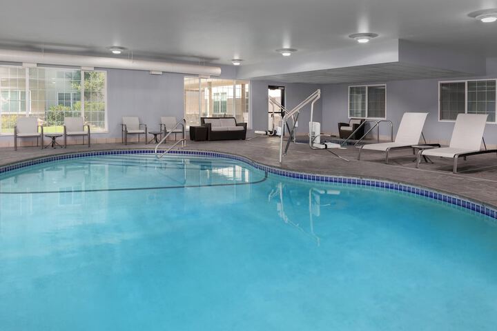 Pool 4 of 51