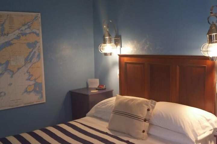 Room 15 of 66