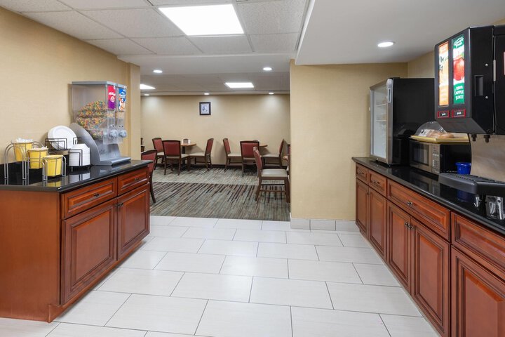 Days Inn by Wyndham Dumfries Quantico