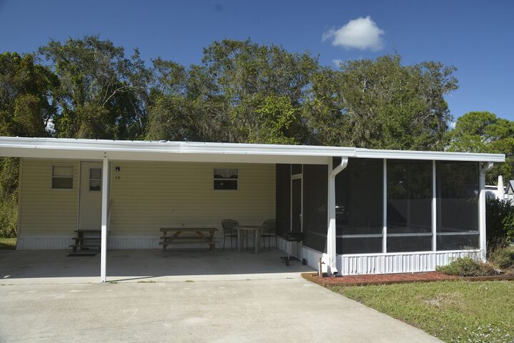 Camp Mack Lodge Marina & RV Resort