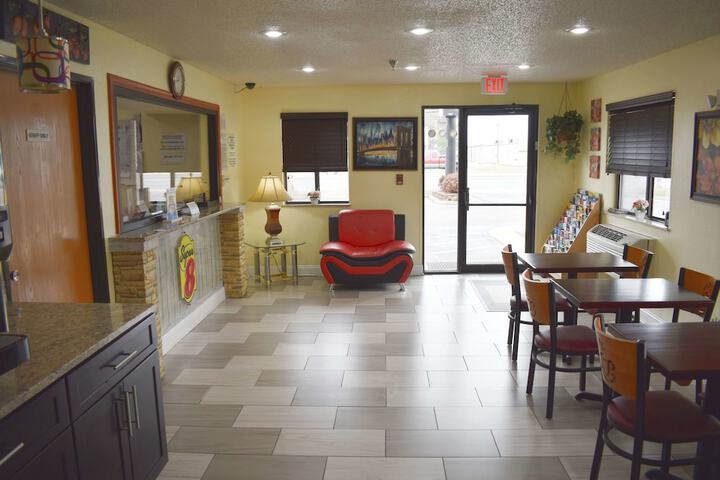 Hotel Interior 10 of 40