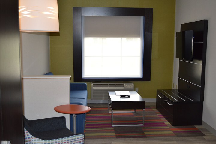 Holiday Inn Express Bloomsburg by IHG