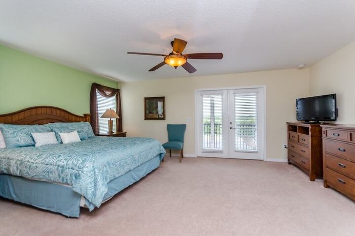 Room 15 of 25