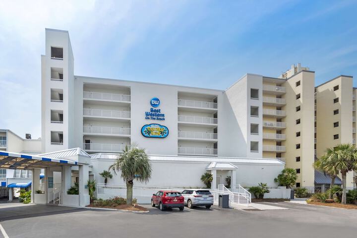 Hotel 2 of 43