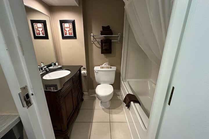 Room 14 of 29