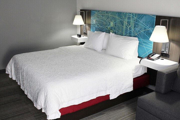 Room 17 of 26