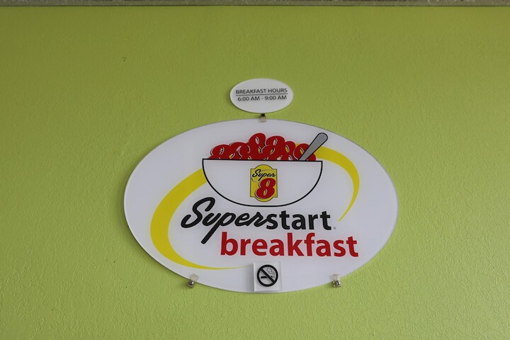Breakfast/Coffee Service 23 of 23