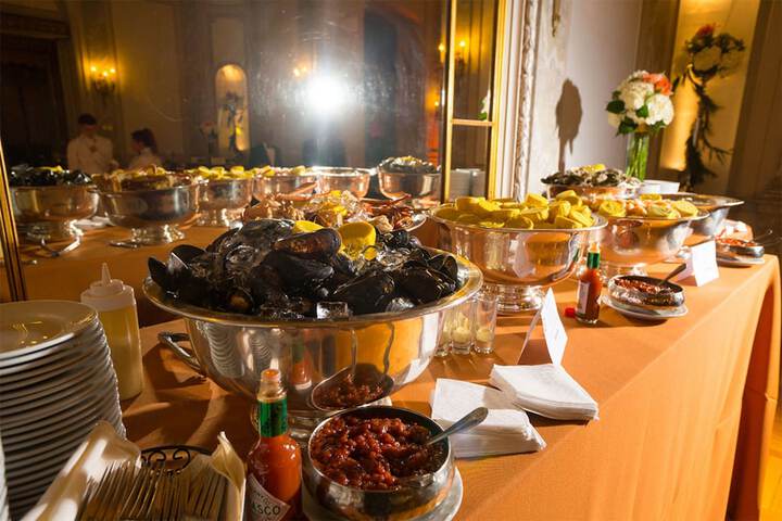Dining 58 of 98