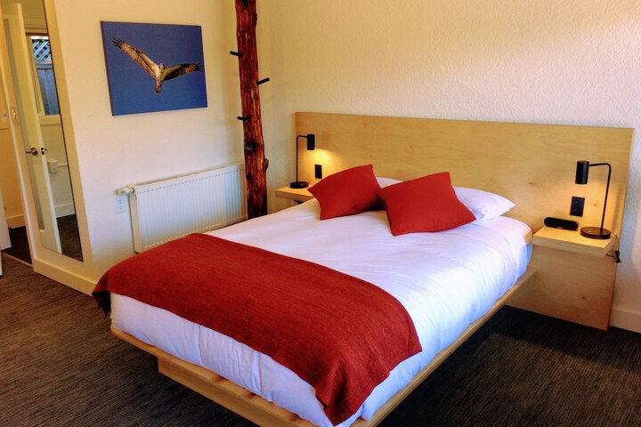 Room 13 of 68