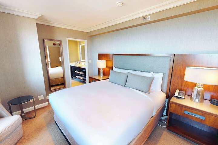 Hilton Chicago