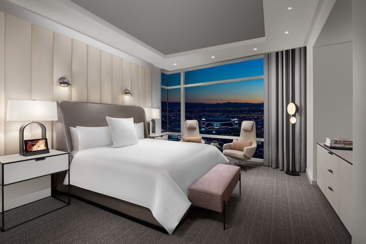 Room 65 of 110