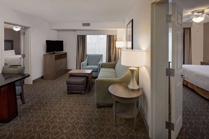 Room 17 of 29