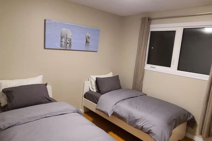 YK Aurora B & B
