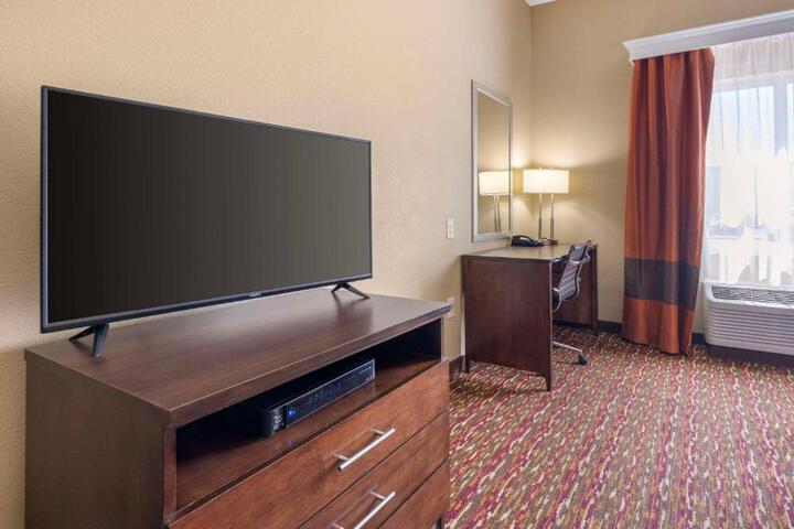 Comfort Inn & Suites Artesia