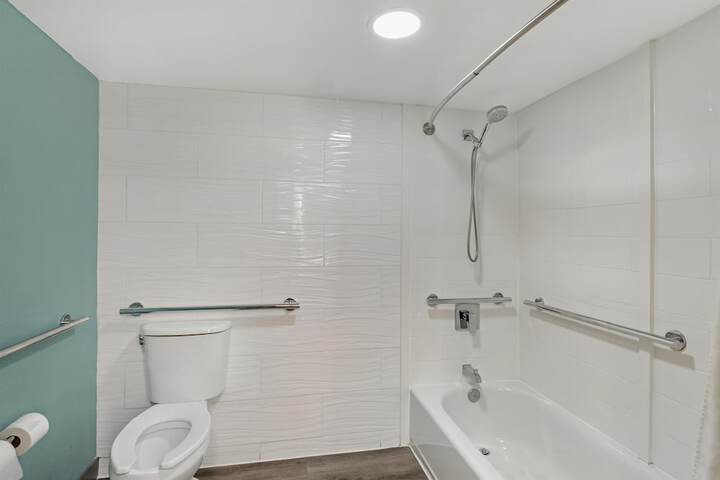 Best Western PLUS Executive Hotel
