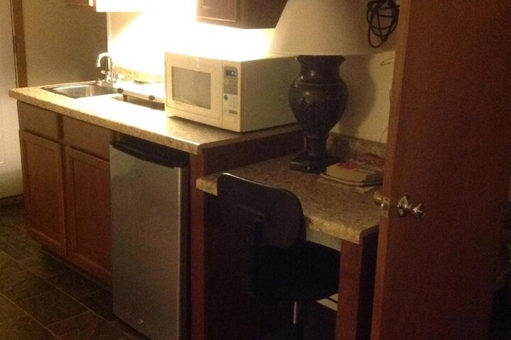 LAcadie Inn & RV Park