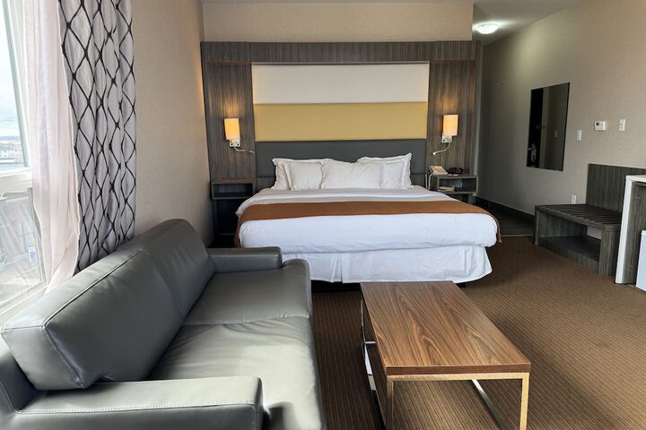 Room 39 of 59