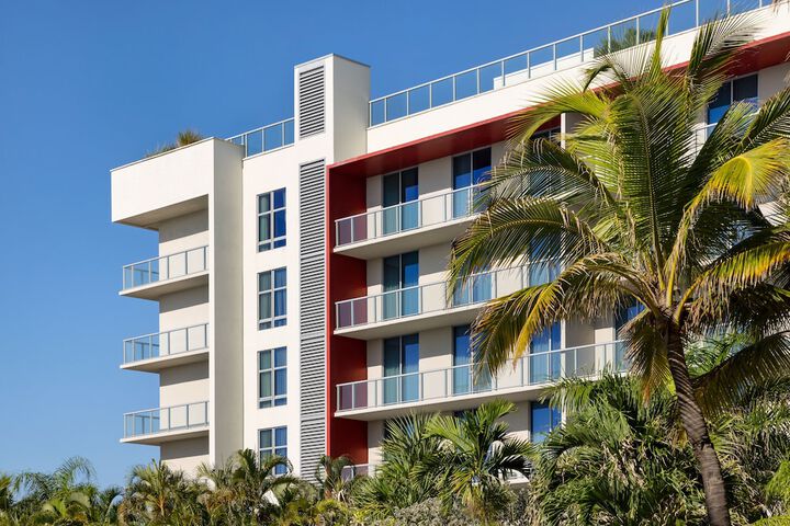 Costa Hollywood Beach Resort