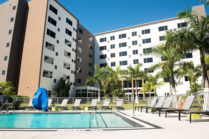 Pool 6 of 50