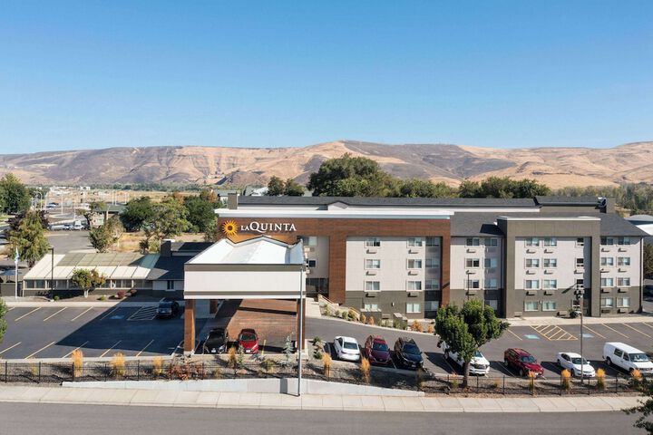 Hotel 5 of 97