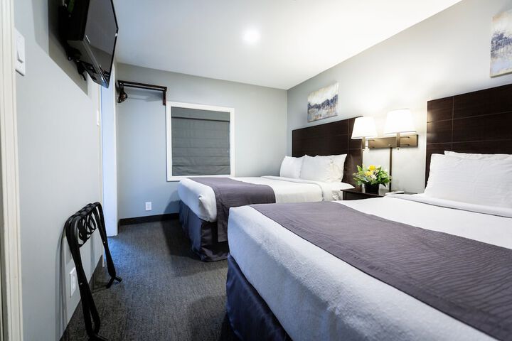 Room 42 of 53
