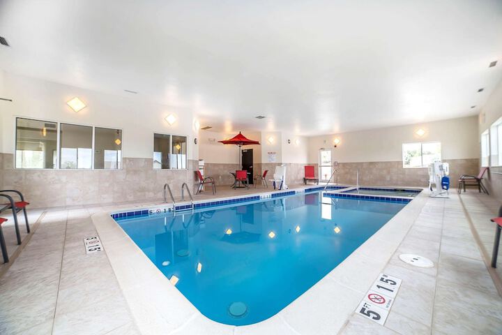 Pool 4 of 33