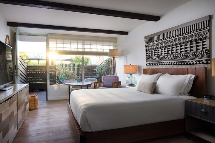 The Leta Santa Barbara Goleta Tapestry Collection by Hilton