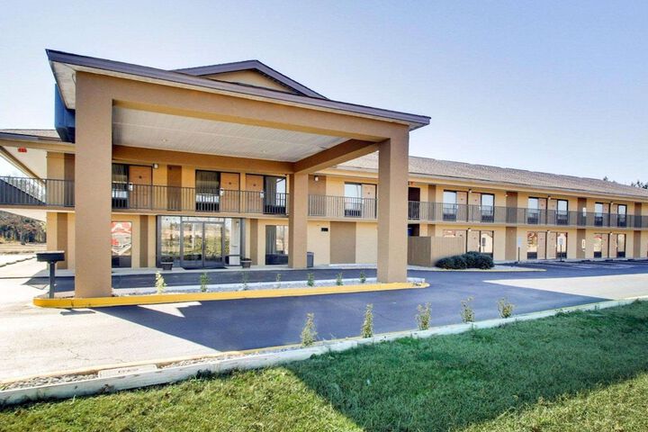 Hotel 3 of 24
