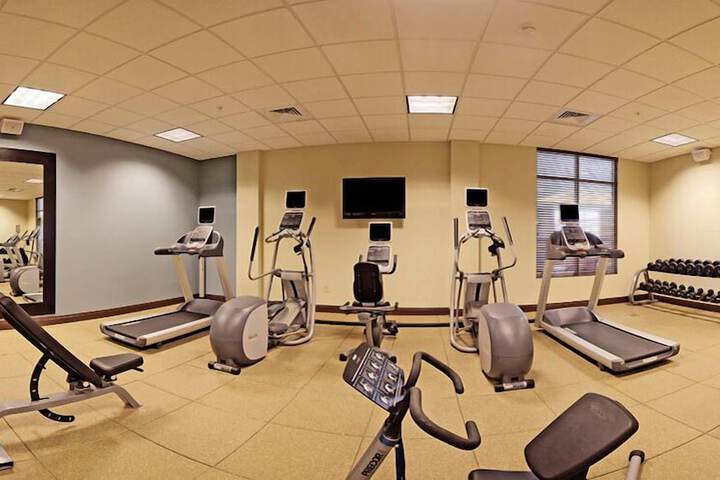 Hilton Garden Inn Omaha East / Council Bluffs