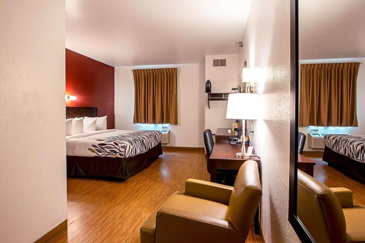 Room 25 of 30